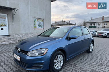 Хетчбек Volkswagen Golf 2015 в Луцьку