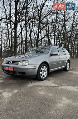 Універсал Volkswagen Golf 2005 в Умані