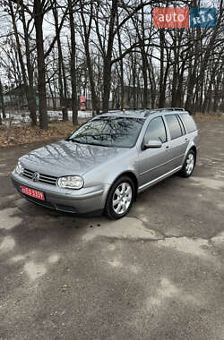 Універсал Volkswagen Golf 2005 в Умані