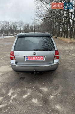 Універсал Volkswagen Golf 2005 в Умані