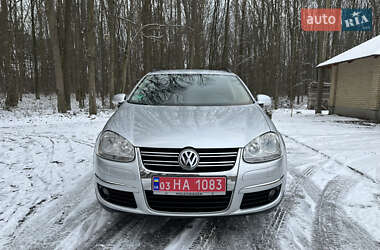 Універсал Volkswagen Golf 2007 в Луцьку