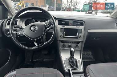 Хетчбек Volkswagen Golf 2014 в Умані