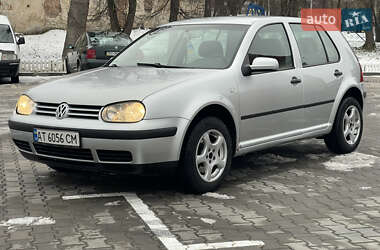 Хэтчбек Volkswagen Golf 2002 в Бережанах