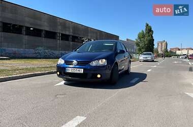 Хетчбек Volkswagen Golf 2008 в Полтаві