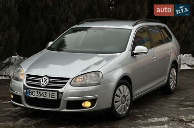 Універсал Volkswagen Golf 2008 в Самборі