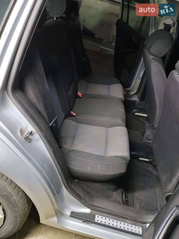 Универсал Volkswagen Golf 2003 в Каменском фото 17 Универсал Volkswagen Golf 2003 в Каменском