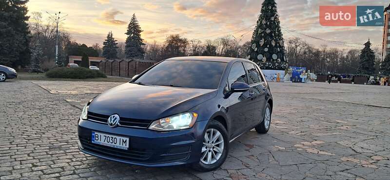 Хэтчбек Volkswagen Golf 2014 в Кременчуге