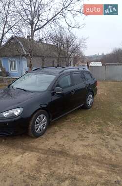 Універсал Volkswagen Golf 2010 в Новій Одесі