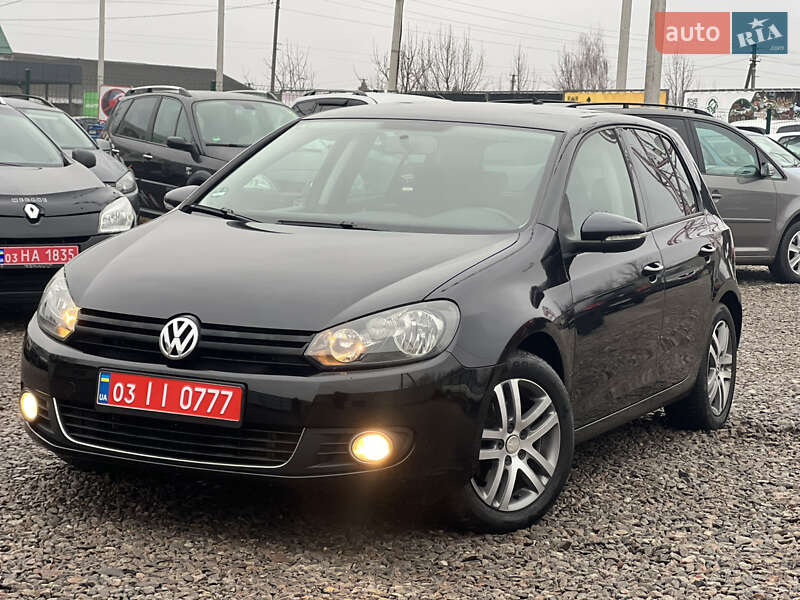 Хетчбек Volkswagen Golf 2009 в Лубнах