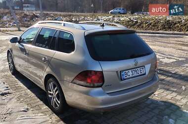 Універсал Volkswagen Golf 2012 в Львові