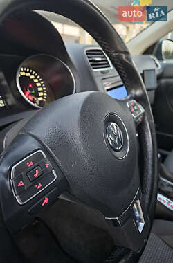 Универсал Volkswagen Golf 2010 в Бучаче