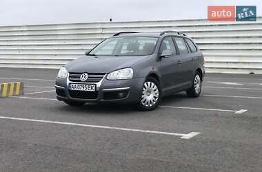 Універсал Volkswagen Golf 2009 в Львові