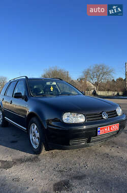 Універсал Volkswagen Golf 2006 в Дубні