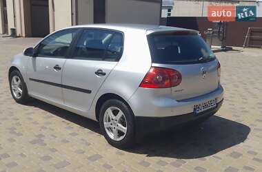 Хэтчбек Volkswagen Golf 2005 в Тернополе