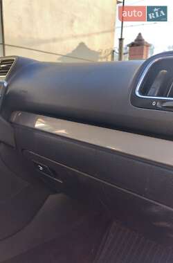 Универсал Volkswagen Golf 2013 в 