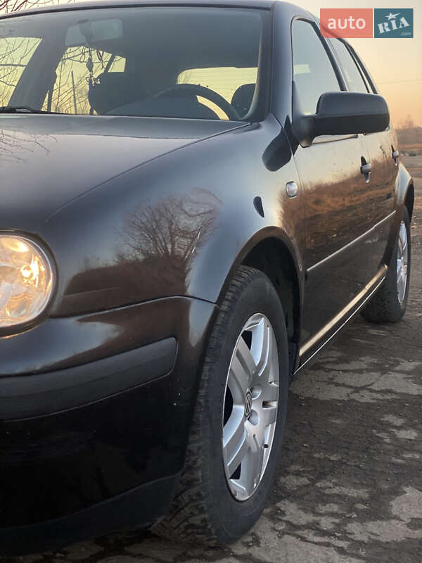 Хэтчбек Volkswagen Golf 2002 в Ивано-Франковске фото 8 Хэтчбек Volkswagen Golf 2002 в Ивано-Франковске