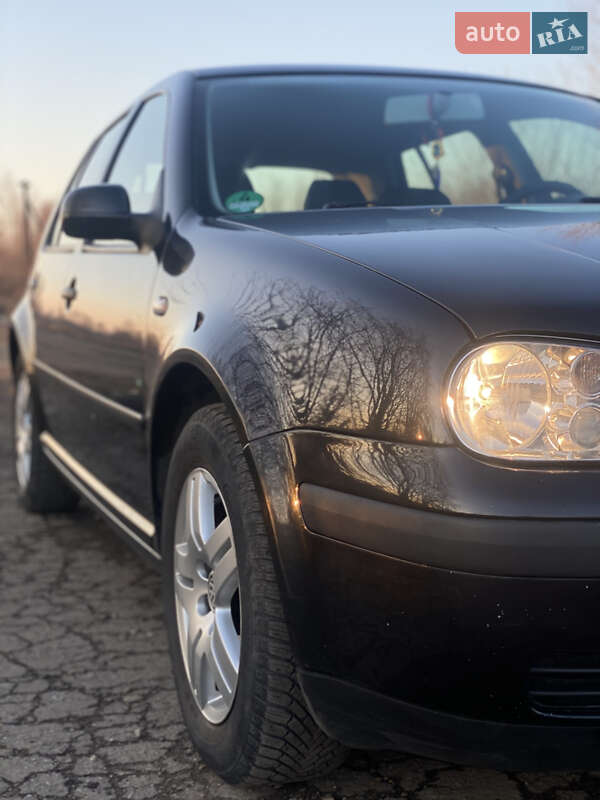 Хэтчбек Volkswagen Golf 2002 в Ивано-Франковске фото 13 Хэтчбек Volkswagen Golf 2002 в Ивано-Франковске