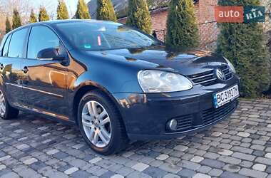 Хэтчбек Volkswagen Golf 2006 в Ходорове