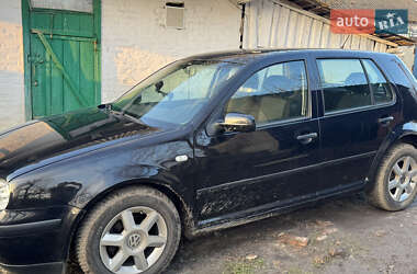 Хэтчбек Volkswagen Golf 2003 в Шполе