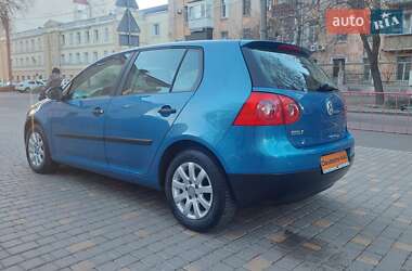 Хетчбек Volkswagen Golf 2004 в Одесі