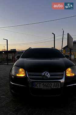 Універсал Volkswagen Golf 2009 в Івано-Франківську