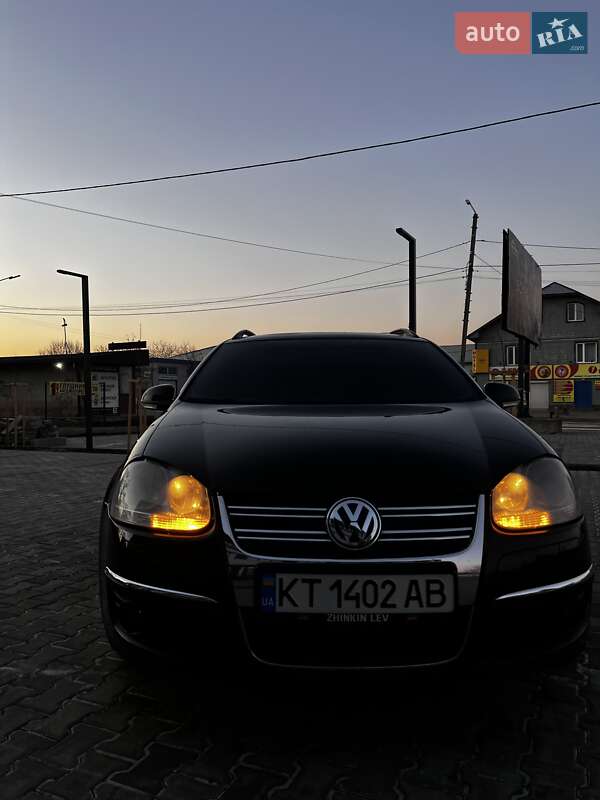 Универсал Volkswagen Golf 2009 в Ивано-Франковске