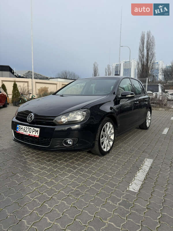 Хетчбек Volkswagen Golf 2009 в Одесі