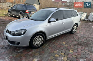 Універсал Volkswagen Golf 2011 в Шумську