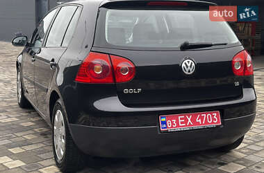 Хетчбек Volkswagen Golf 2005 в Полтаві