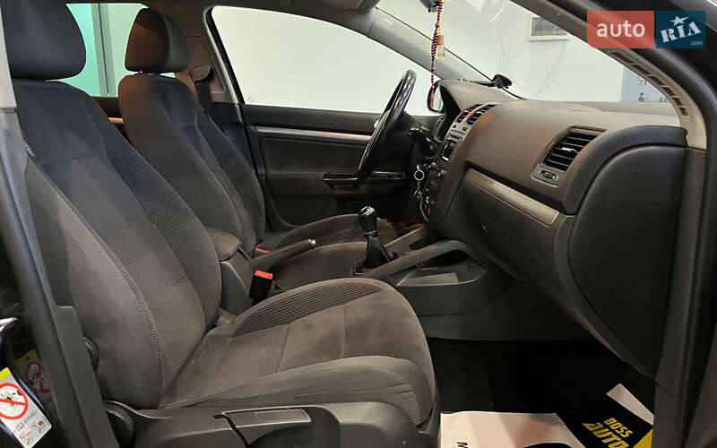 Універсал Volkswagen Golf 2008 в Шептицькому