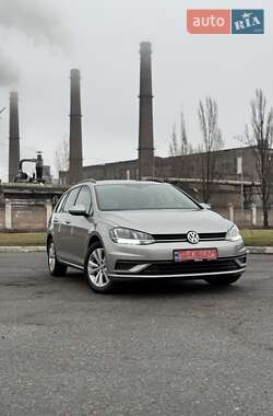 Volkswagen Golf 2019