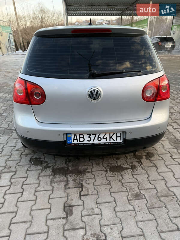 Кабріолет Volkswagen Golf 2004 в Томашполі