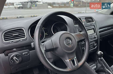 Універсал Volkswagen Golf 2010 в Вінниці