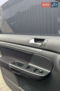 Универсал Volkswagen Golf 2008 в 