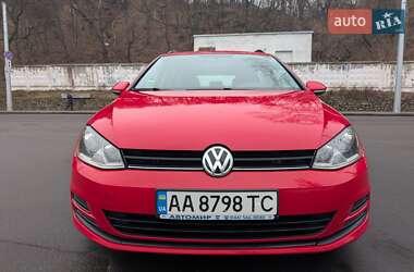 Універсал Volkswagen Golf 2015 в Києві