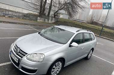 Универсал Volkswagen Golf 2007 в Киеве