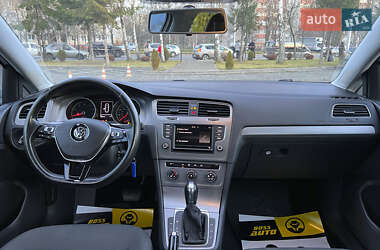 Универсал Volkswagen Golf 2016 в 