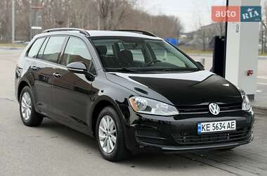 Универсал Volkswagen Golf 2015 в Днепре