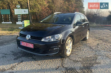 Універсал Volkswagen Golf 2014 в Львові