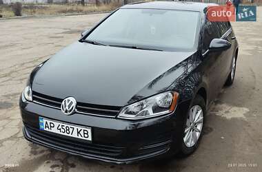 Хетчбек Volkswagen Golf 2014 в Запоріжжі