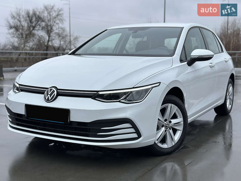 Хетчбек Volkswagen Golf 2021 в Києві