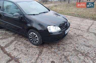 Хэтчбек Volkswagen Golf 2007 в 