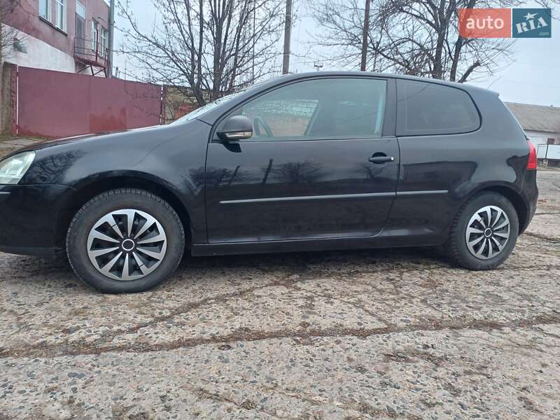 Хэтчбек Volkswagen Golf 2007 в Ананьеве