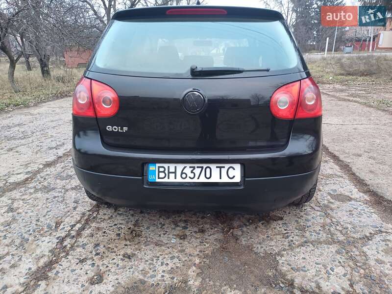 Хэтчбек Volkswagen Golf 2007 в Ананьеве
