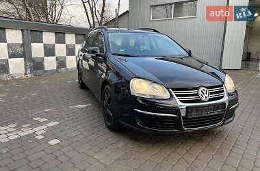 Універсал Volkswagen Golf 2008 в Старокостянтинові