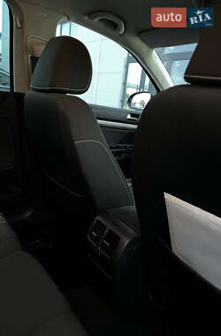 Универсал Volkswagen Golf 2012 в 