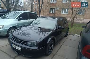 Хэтчбек Volkswagen Golf 1998 в Киеве