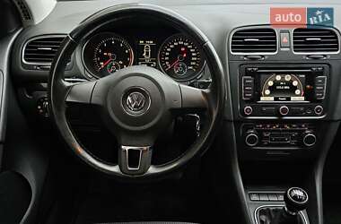 Хэтчбек Volkswagen Golf 2009 в Тернополе