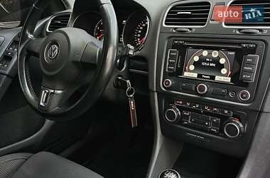 Хэтчбек Volkswagen Golf 2009 в Тернополе