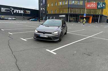 Хэтчбек Volkswagen Golf 2014 в 